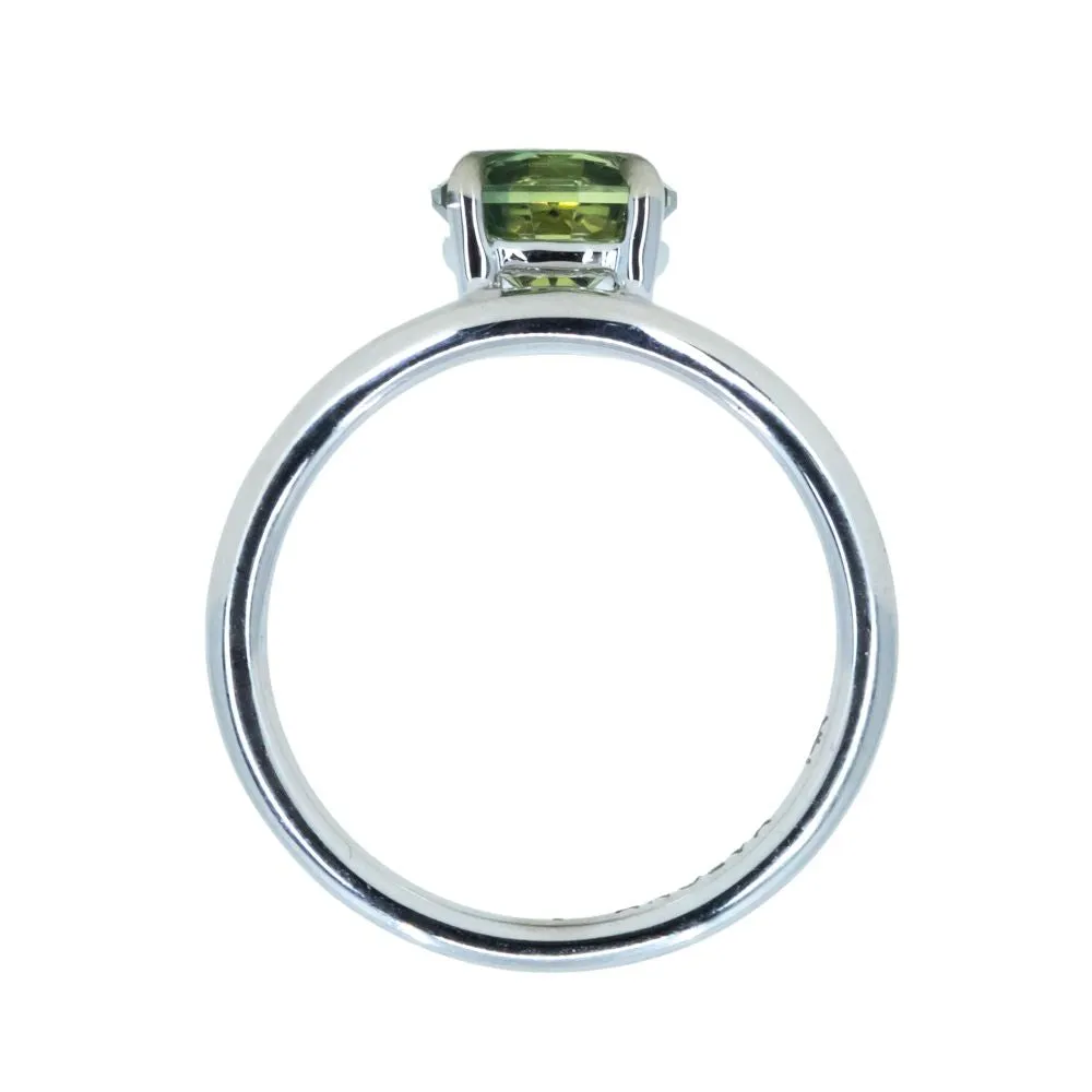 1.38ct Australian Modern Oval Parti Green Yellow Sapphire Low Profile Curved Offset Basket Solitaire in 14k White