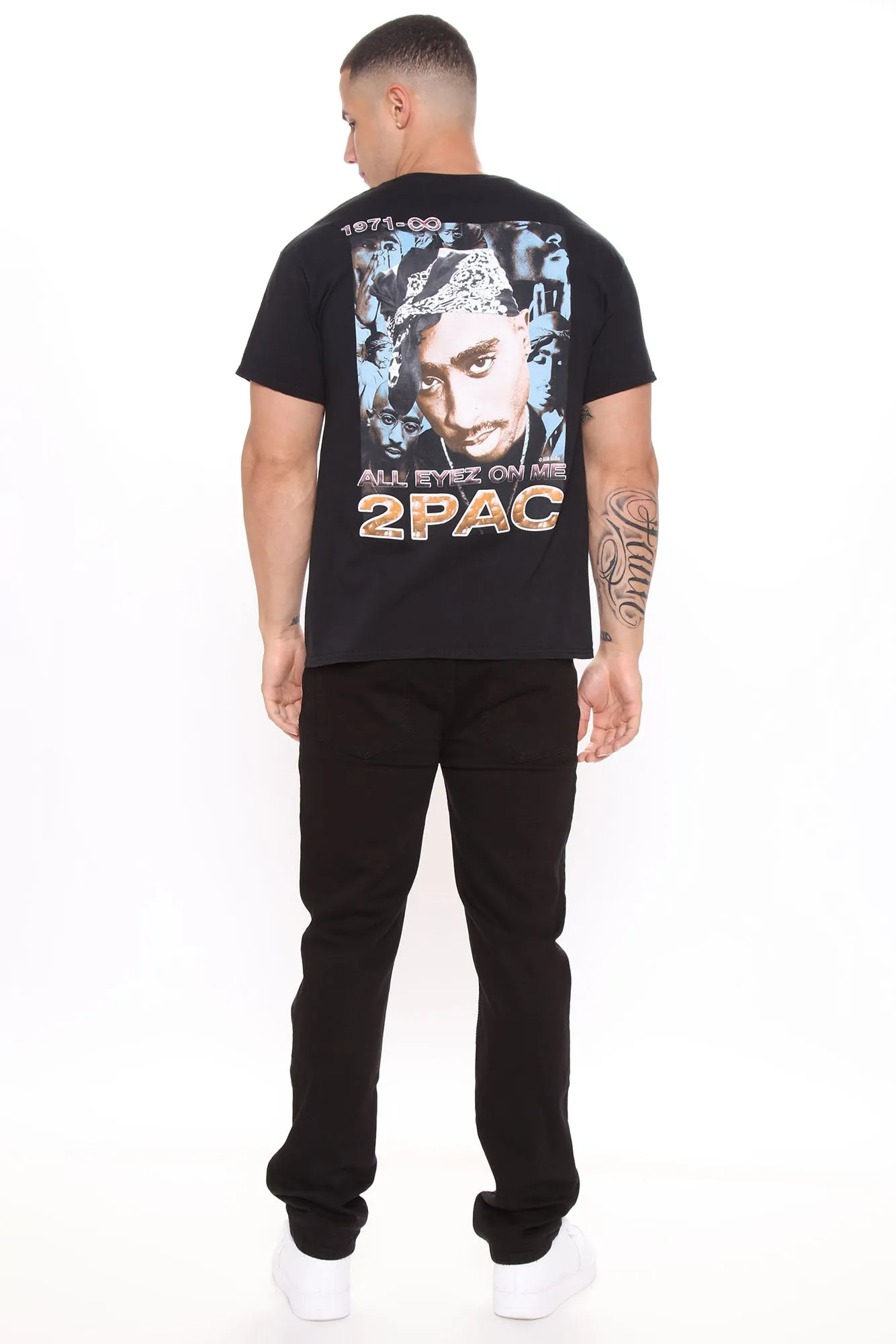 2PAC All Eyes Short Sleeve Tee - Black