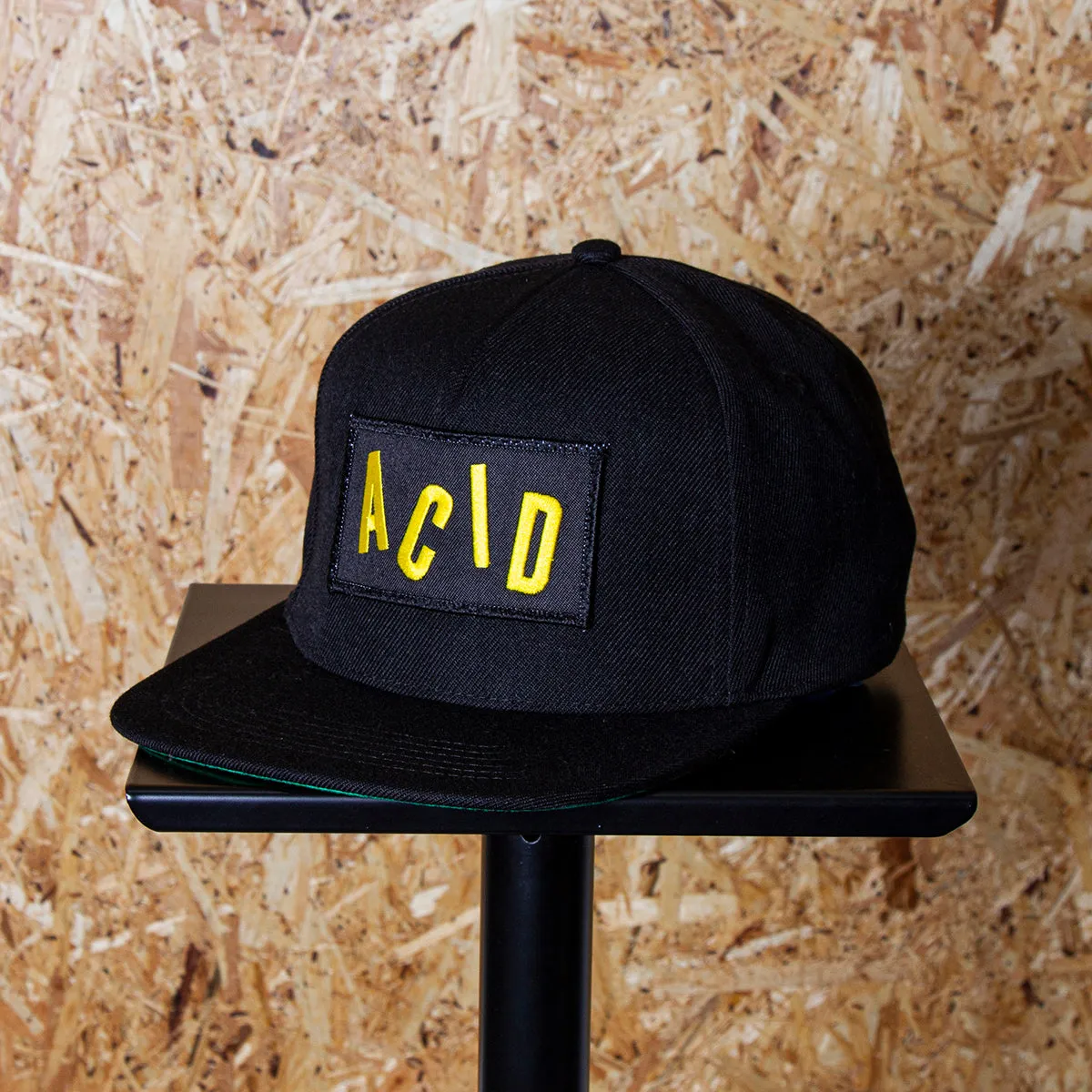 Acid Letter - Snapback - Black