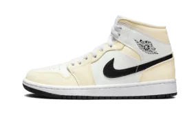 Air Jordan 1 Mid "Coconut Milk"