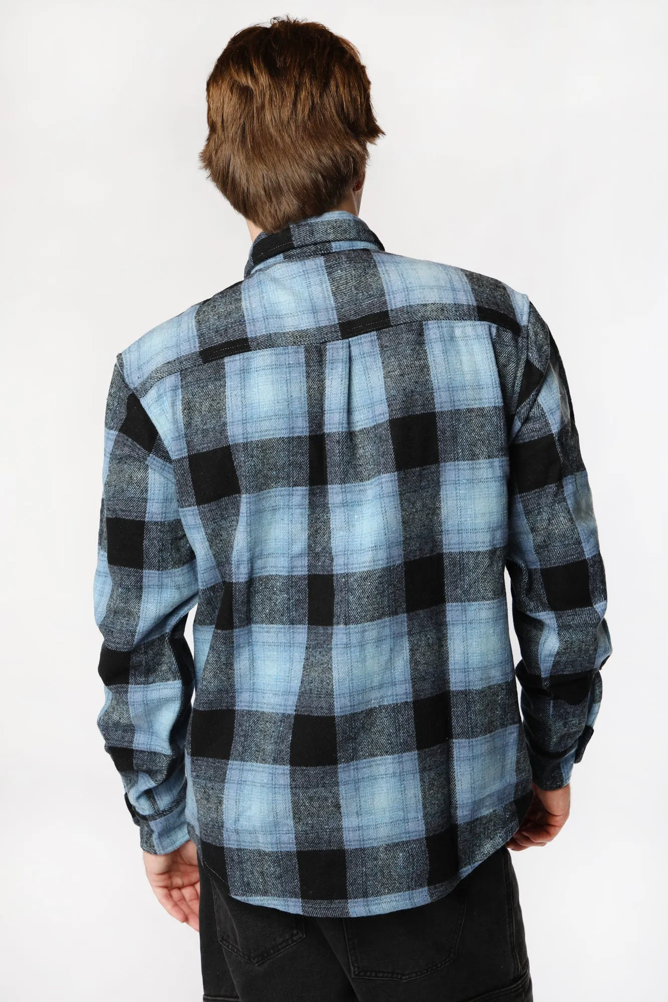 Amnesia Mens Flannel Plaid Button-Up