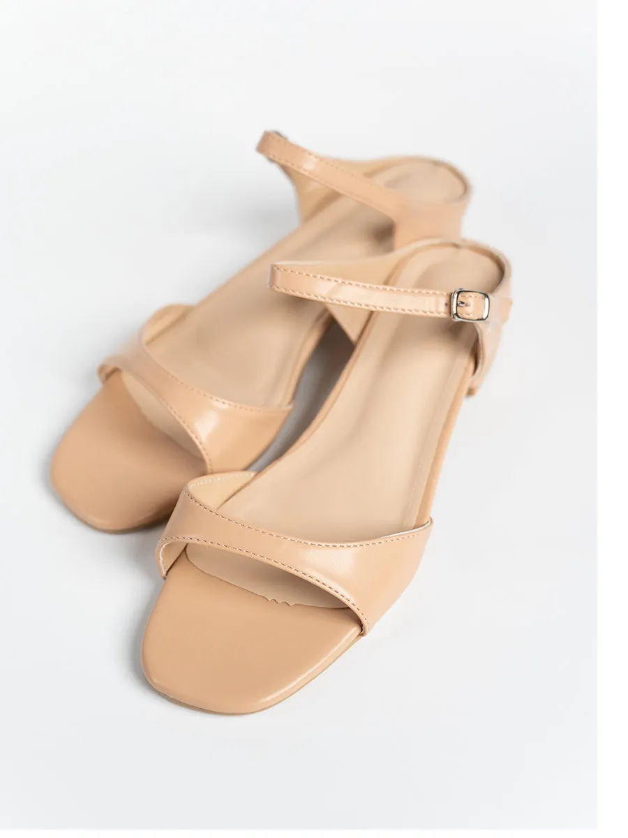 BASIC Rochelle Buckle Sandals