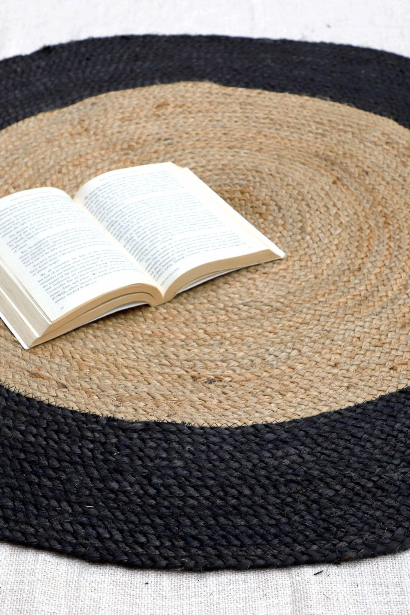 BIGGED - ROUND JUTE RUG