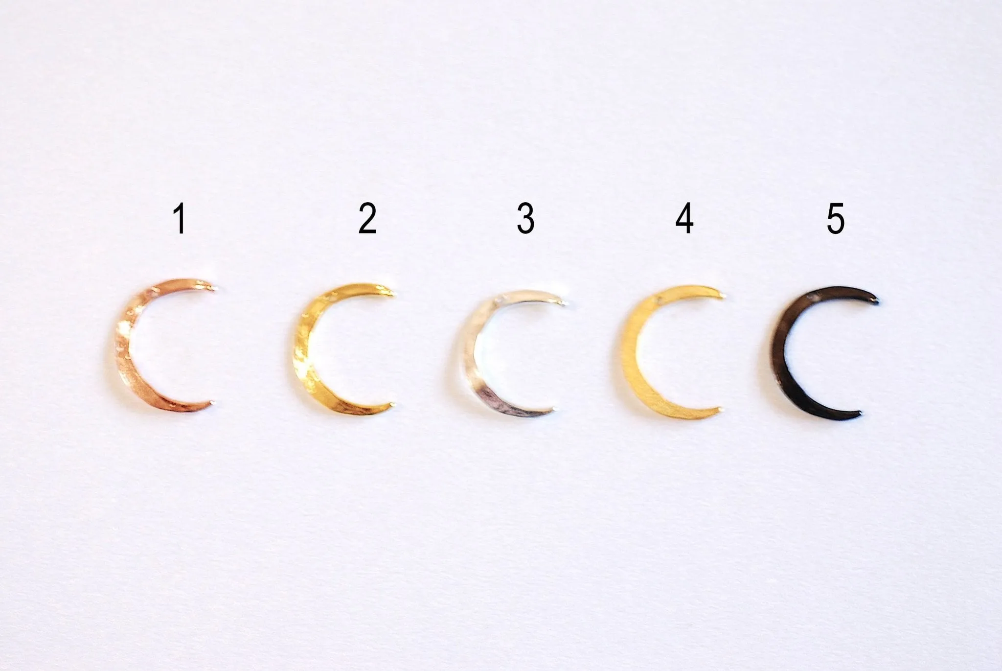 Hammered Shiny Wholesale Gold Moon Charm- Vermeil Gold Waning Moon Charm, Moon Charm, half moon, Waning Moon, Eclipse, Moon Charm, C, half circle, 337