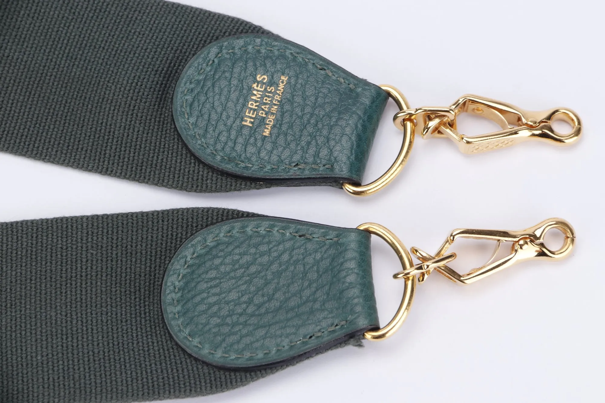 Hermes Vintage Dark Green Canvas Shoulder Strap, 97 x 5cm, Clip Buckle Gold Hardware, no Dust Cover