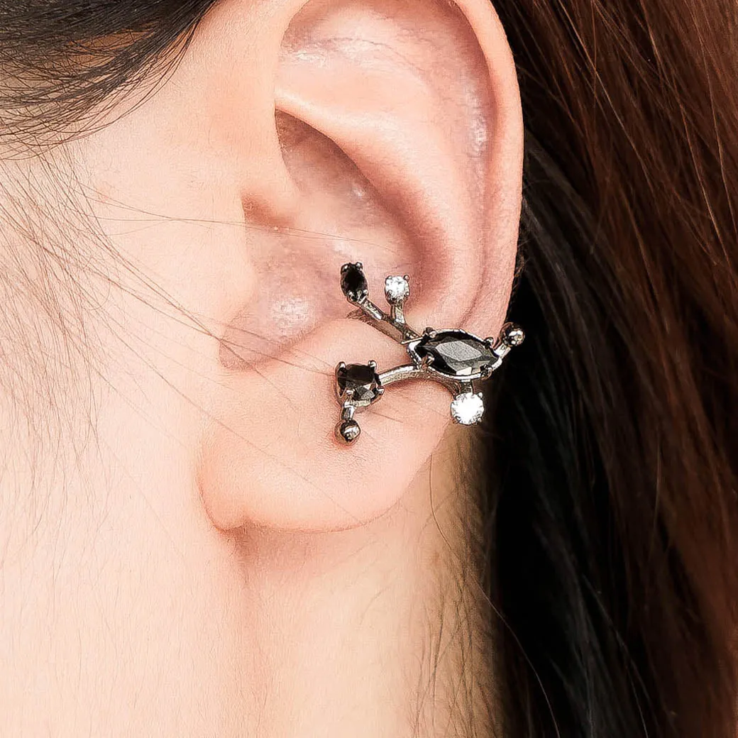 Ivy 2nd Sister Cuff Earrings [Black/White gems]