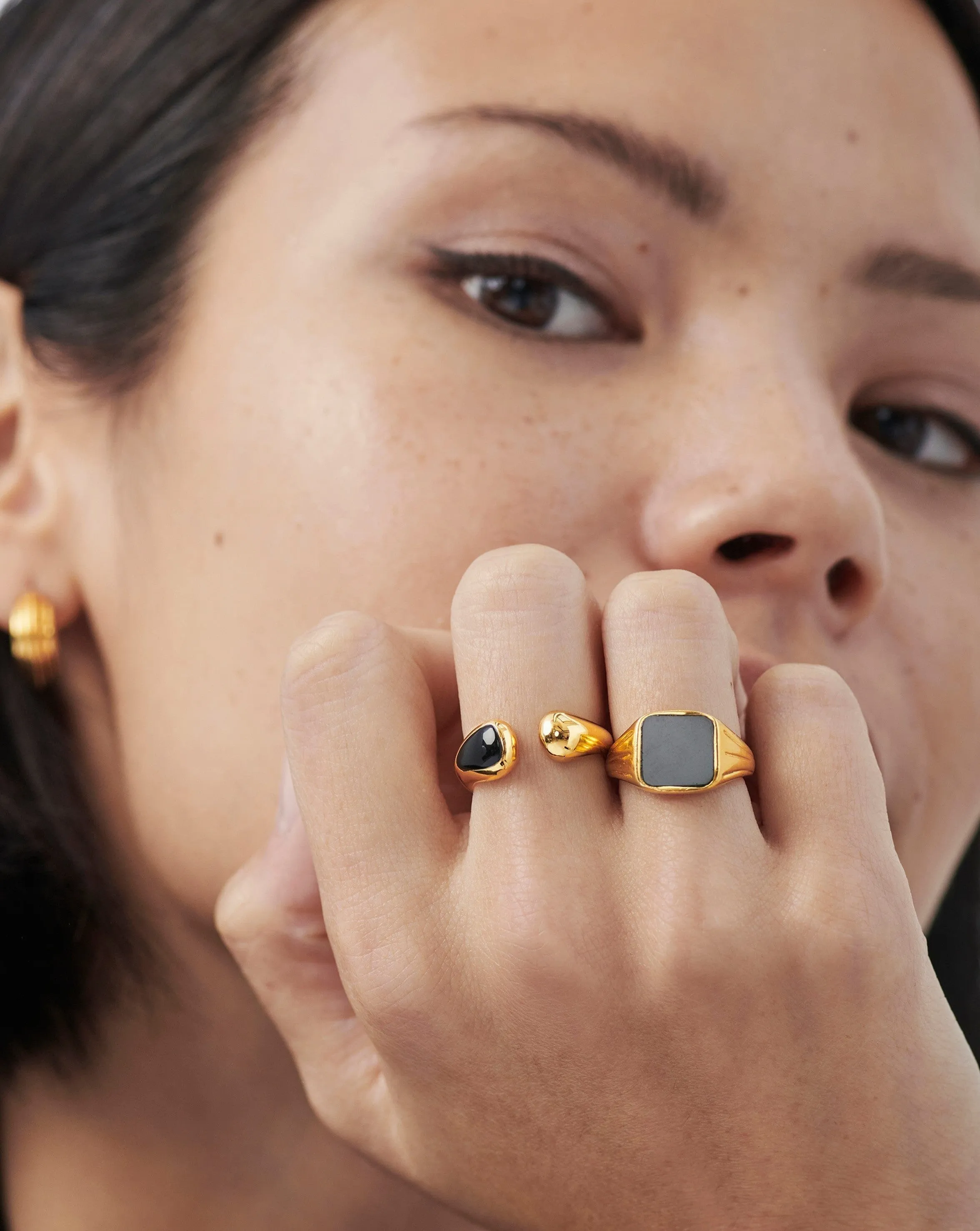 Savi Sculptural Black Onyx Open Ring | 18ct Gold Plated Vermeil/Black Onyx