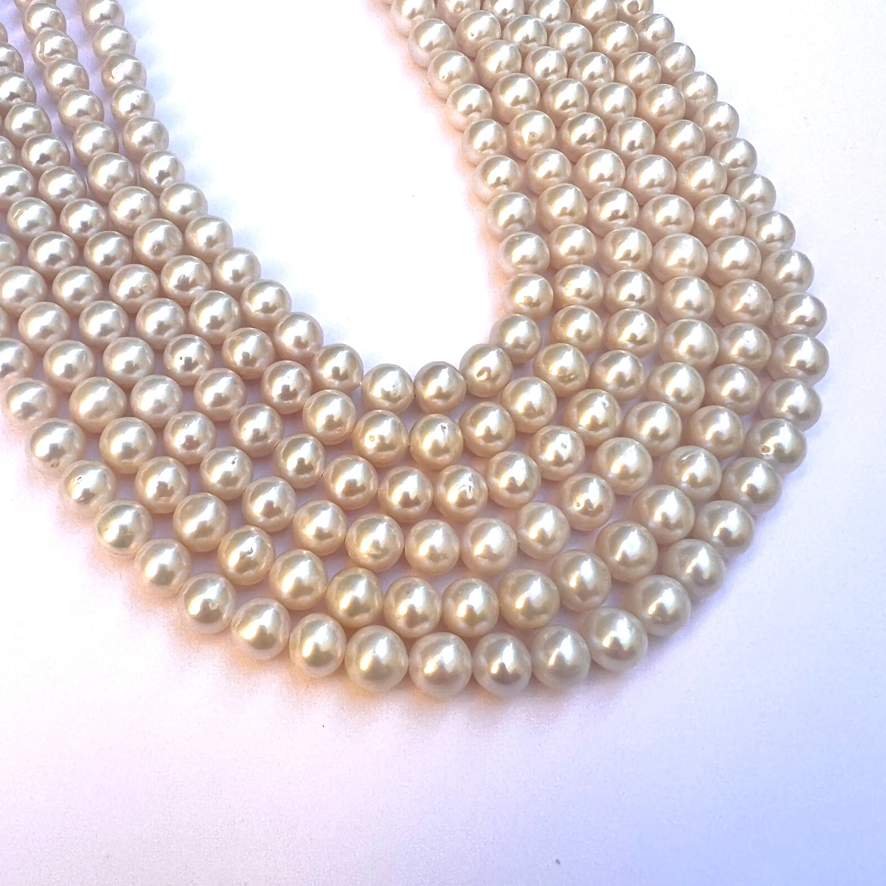 White Freshwater Pearls - 7-8mm