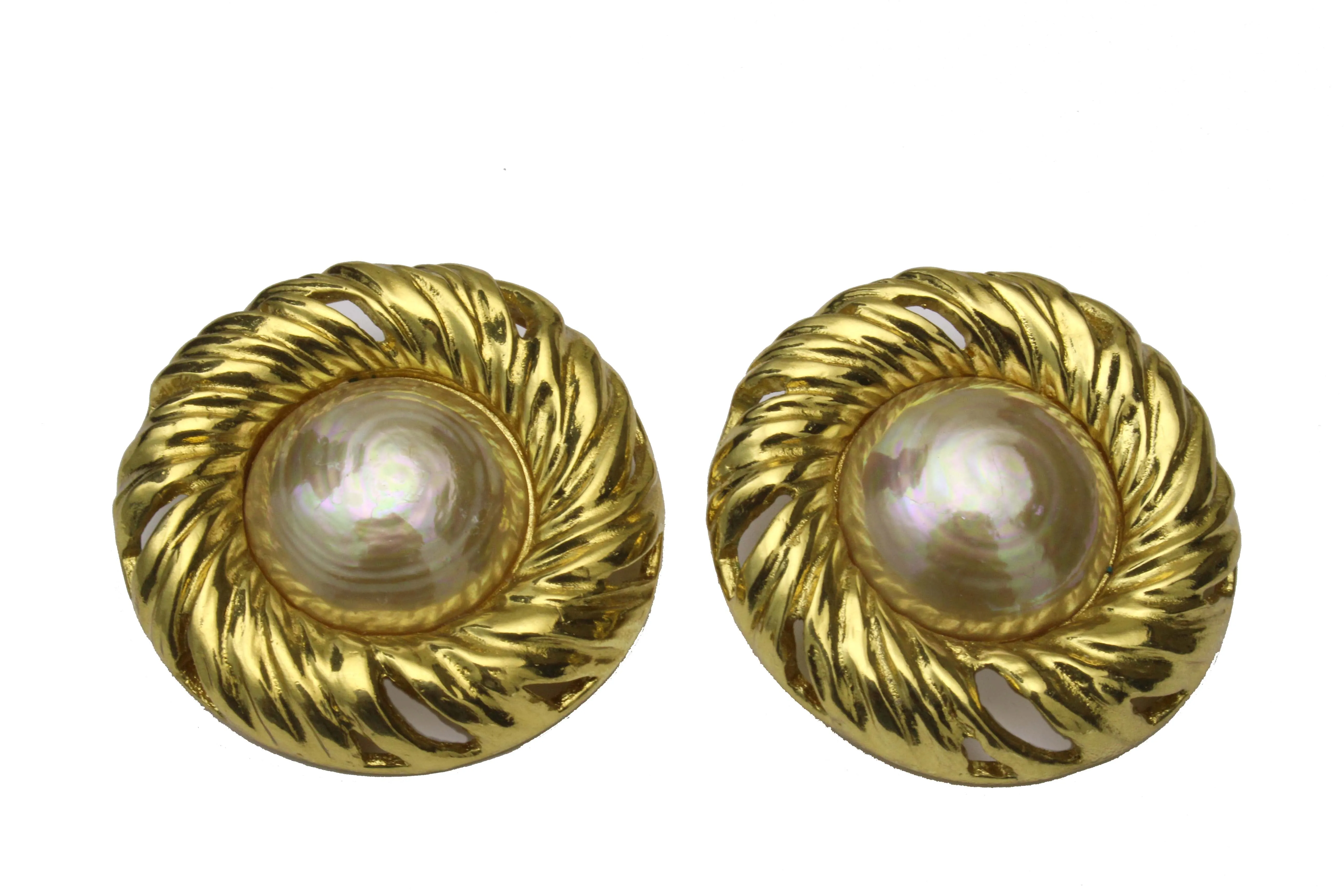 YVES SAINT LAURENT large pearl earrings